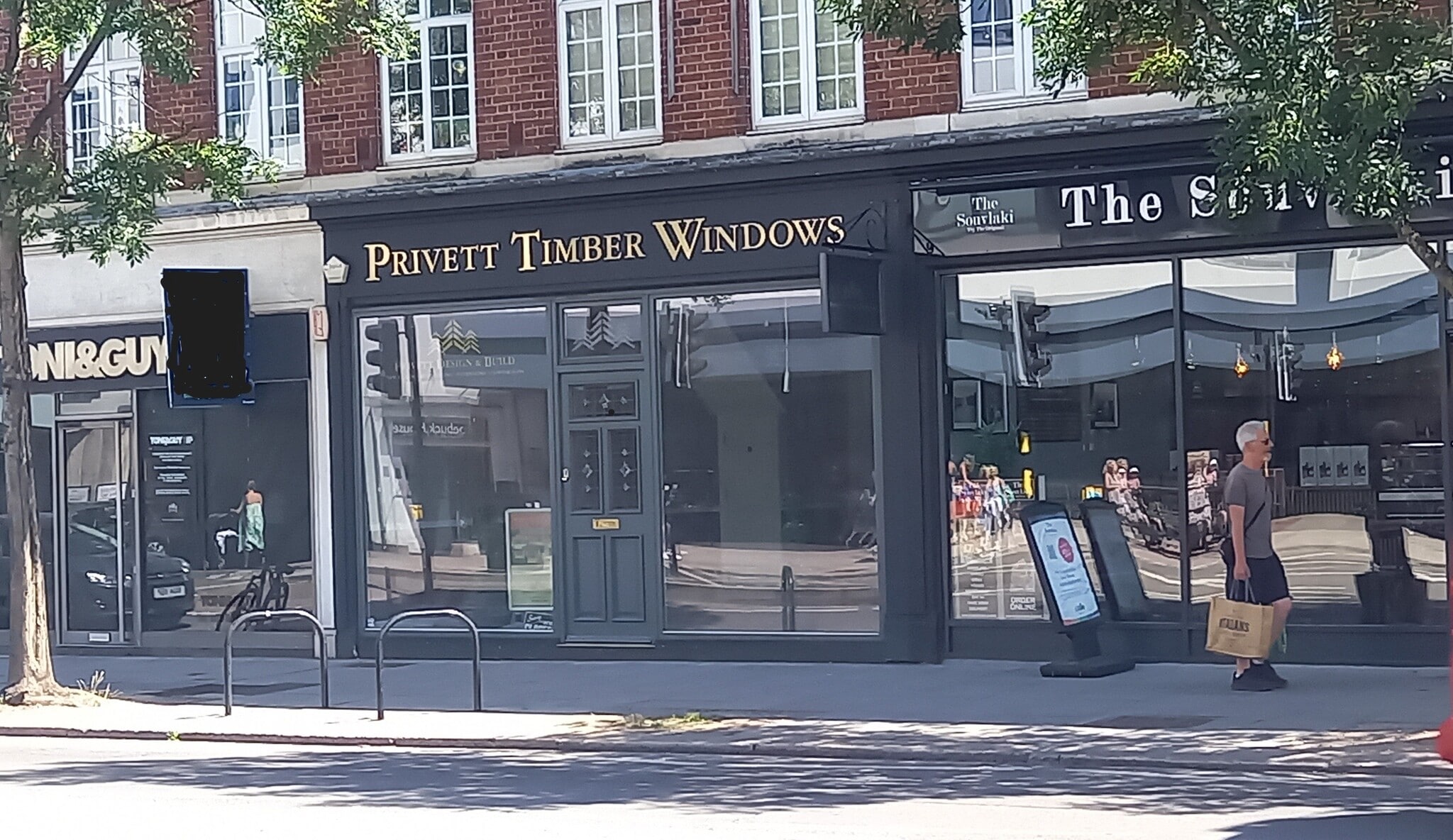 403 Upper Richmond Rd W, London to rent Building Photo- Image 1 of 3