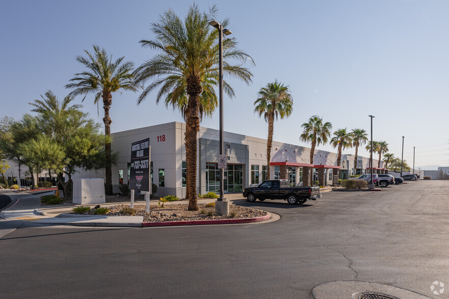 118 Corporate Park Dr, Henderson, NV for sale - Primary Photo - Image 1 of 1