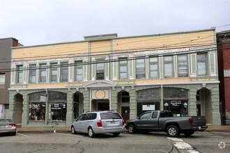 239 S Main St, Cambridge Springs, PA for sale Primary Photo- Image 1 of 1