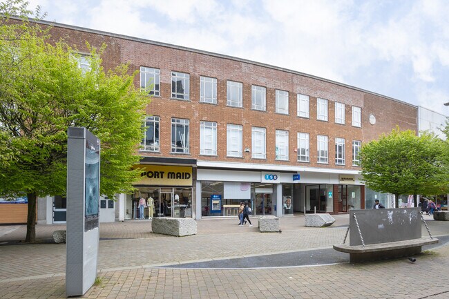 More details for 1-9 Arundel St, Portsmouth - Retail to Rent