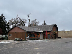 5401 Monroe St, Toledo, OH for rent Building Photo- Image 1 of 24