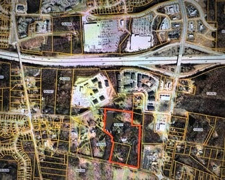 More details for 23.96 Acre Multifamily Site – Land for Sale, Greensboro, NC