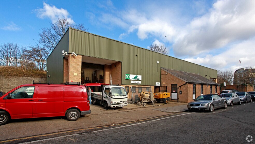 Ferrier St, London for sale - Primary Photo - Image 1 of 1