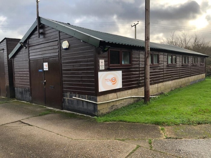 Dunt Av, Reading for sale Primary Photo- Image 1 of 1