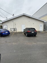 6507-6511 Bowness Rd NW, Calgary, AB for rent Building Photo- Image 1 of 1