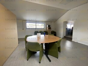 Light Industrial in Argenteuil to rent Interior Photo- Image 2 of 18