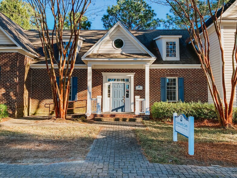 30 Parker Ln, Pinehurst, NC for rent - Building Photo - Image 3 of 6