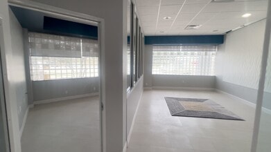 2020 Babcock Rd, San Antonio, TX to rent - Commercial Listing Video 