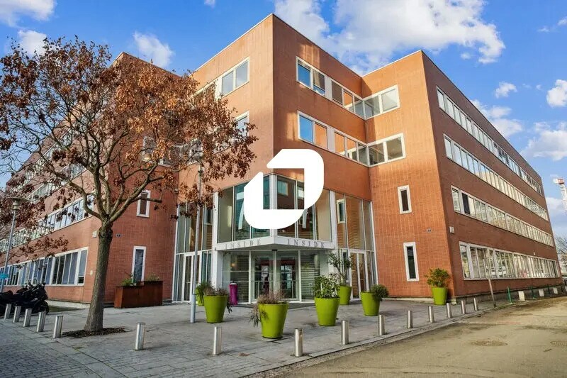 7 Rue Eugène Et Armand Peugeot, Rueil-Malmaison to rent Building Photo- Image 1 of 20