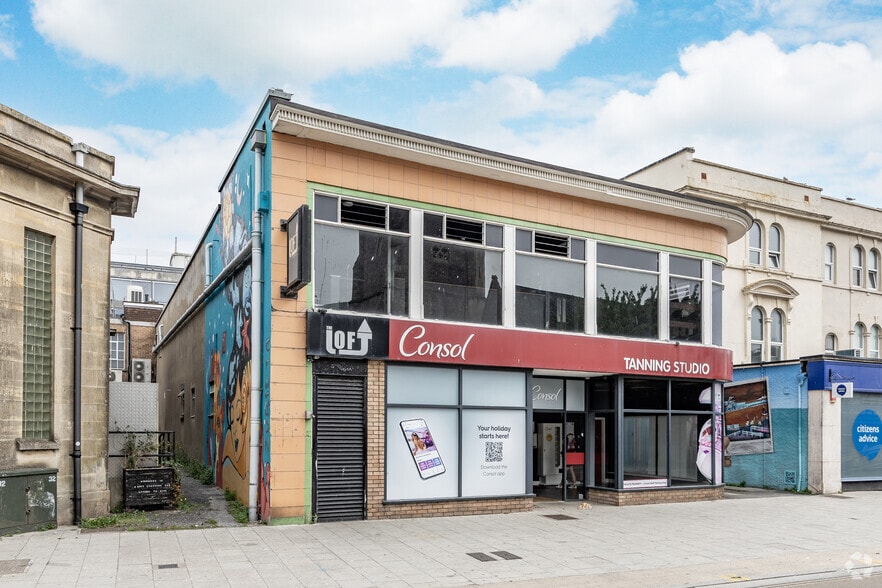 37 Oxford St, Weston Super Mare for sale - Building Photo - Image 2 of 2