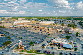 4300-4324 W Waco Dr, Waco, TX - aerial  map view