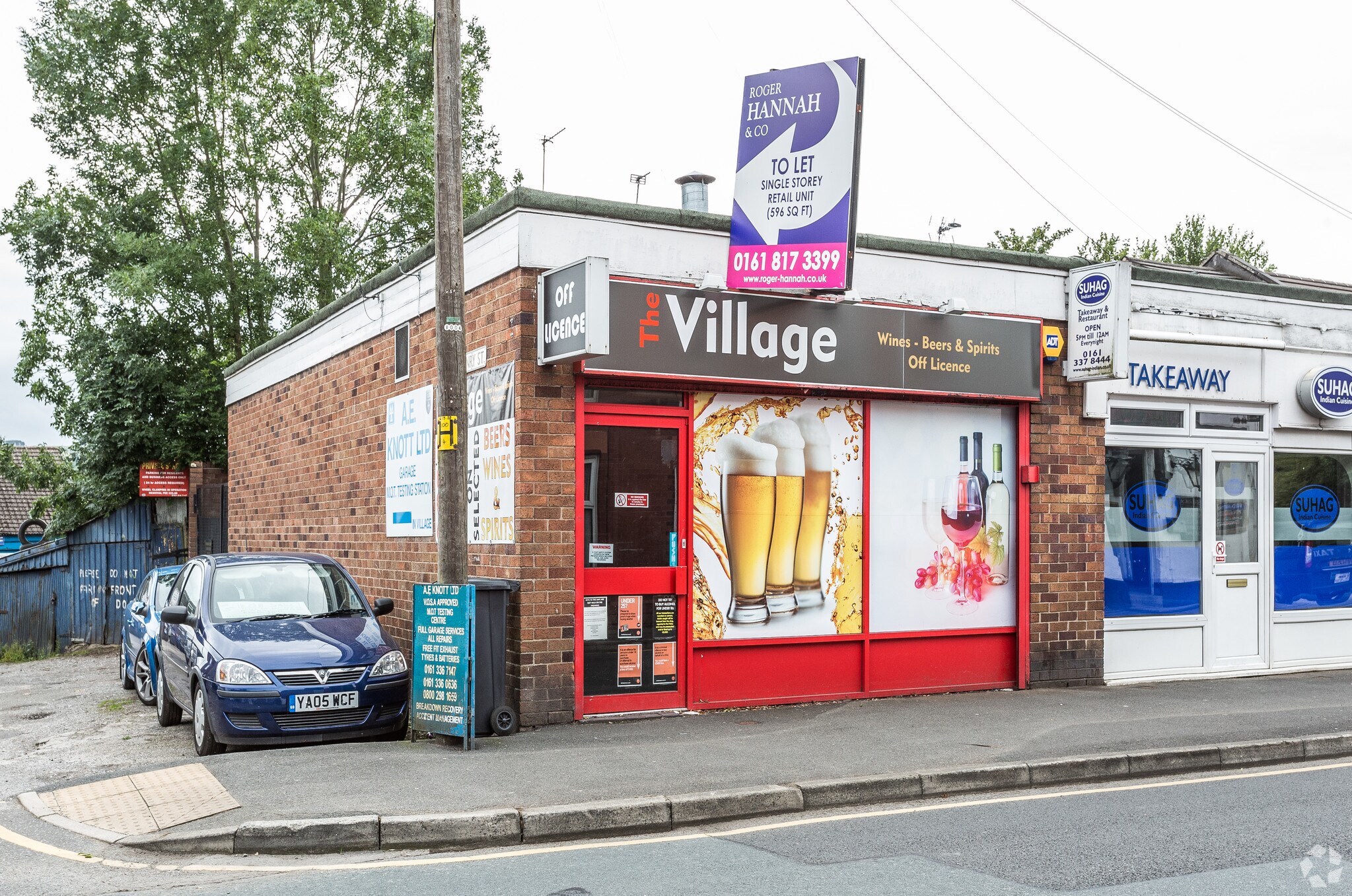 97 Haughton Green Rd, Manchester for sale Primary Photo- Image 1 of 1
