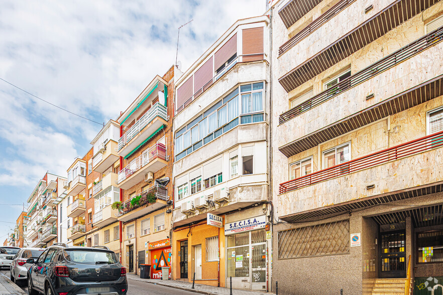 Calle Virgen del Lluc, 80, Madrid, Madrid for rent - Primary Photo - Image 1 of 4