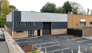 Tatton Ct, Warrington to rent Building Photo- Image 2 of 6