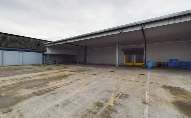 1 Lorraine St, Hull to rent - Building Photo - Image 3 of 4