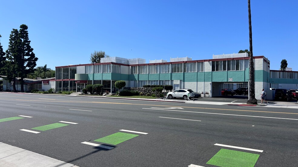 1777 Bellflower Blvd, Long Beach, CA for rent - Building Photo - Image 1 of 6