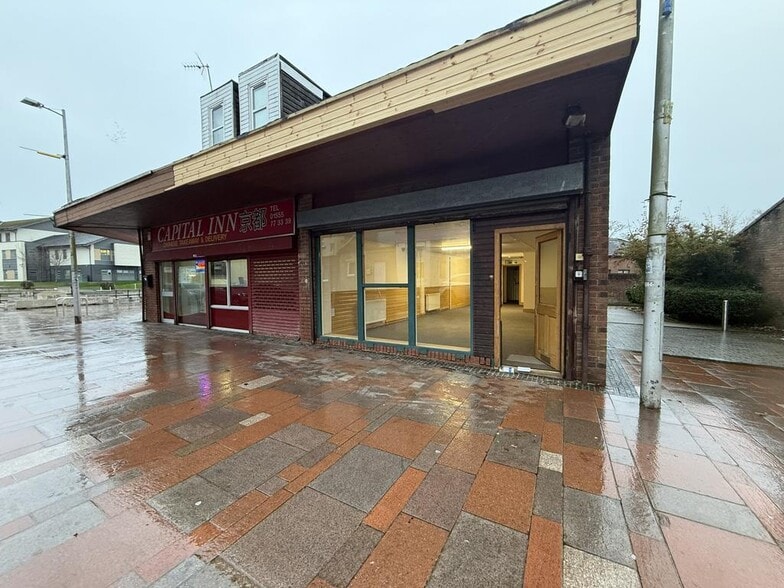 Carnwath Rd, Carluke to rent - Building Photo - Image 1 of 4