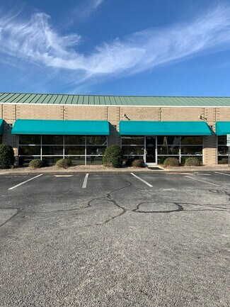 More details for 702 Wh Smith Blvd, Greenville, NC - Office for Rent