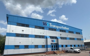 175 Meadow Ln, Loughborough to rent Building Photo- Image 1 of 3