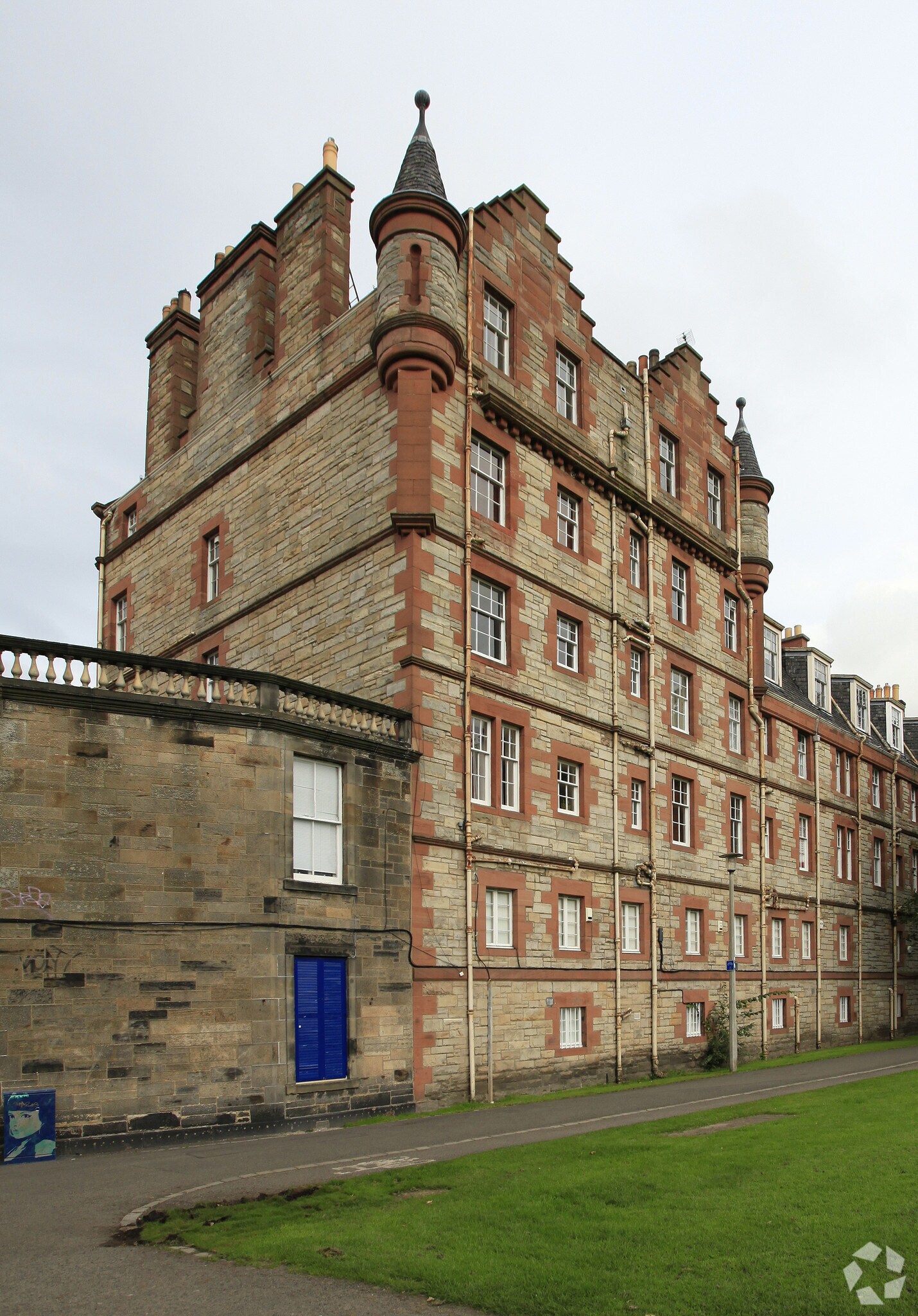 3 Boroughloch Sq, Edinburgh for sale Primary Photo- Image 1 of 1