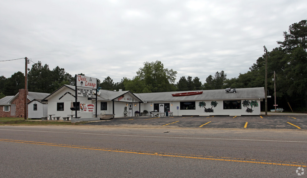 8101 Old Number Six Hwy, Elloree, SC for sale - Primary Photo - Image 1 of 71