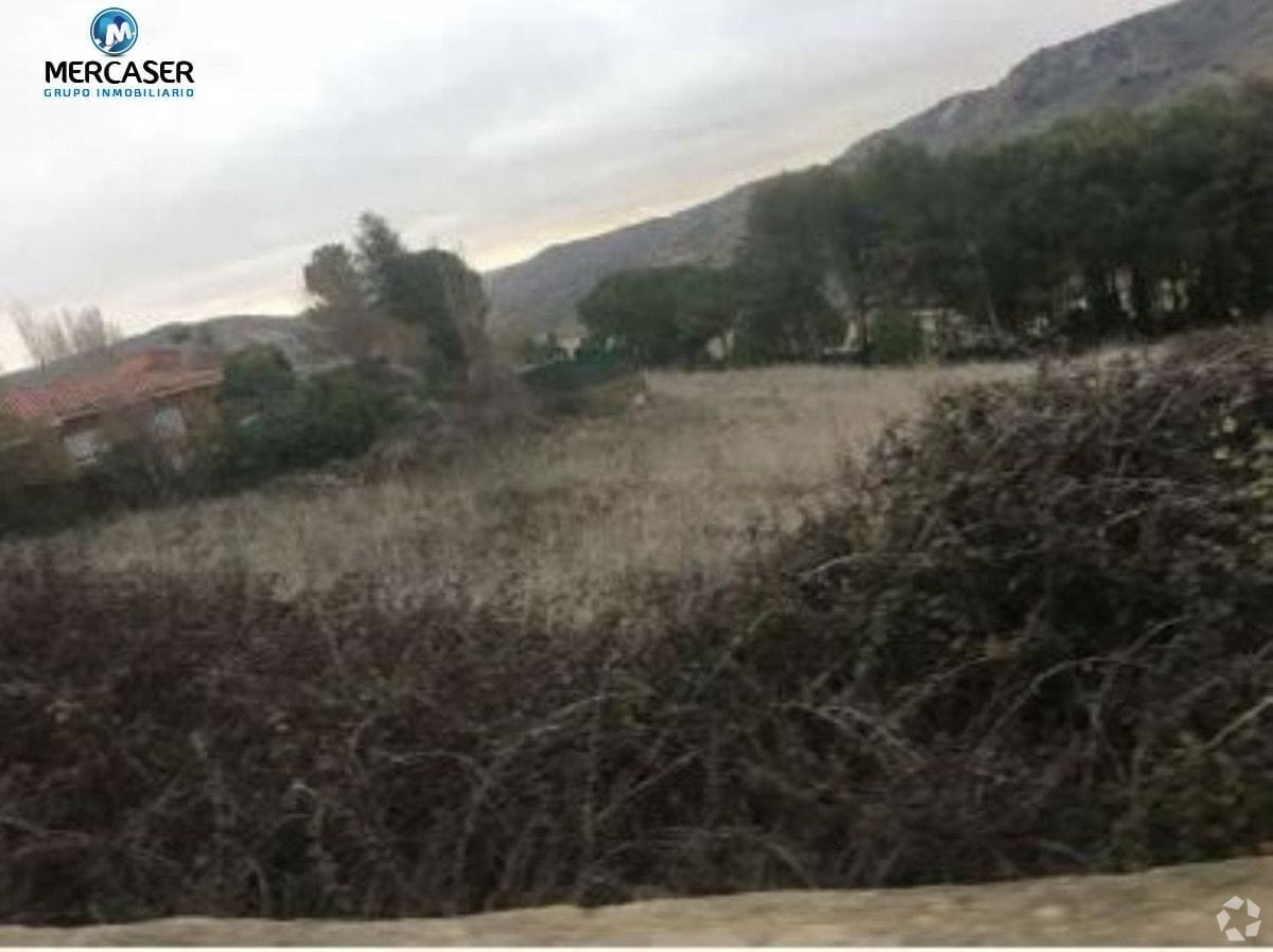 Land in Loranca de Tajuña, Guadalajara for sale Primary Photo- Image 1 of 3