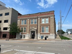 526 2nd Ave SE, Cedar Rapids, IA for sale Building Photo- Image 1 of 31