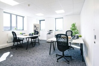 Hatherley Ln, Cheltenham to rent Interior Photo- Image 2 of 6