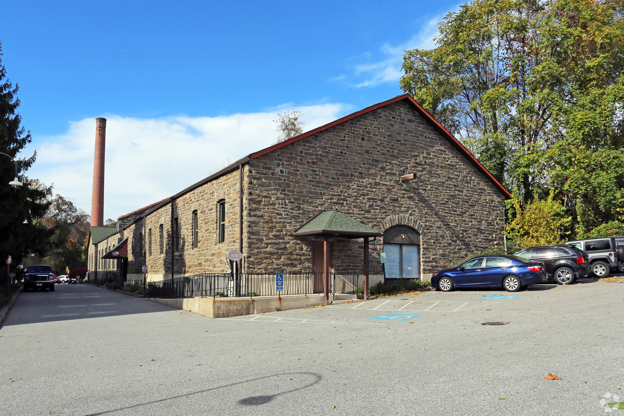 1489 Baltimore Pike, Springfield, PA for rent Building Photo- Image 1 of 6