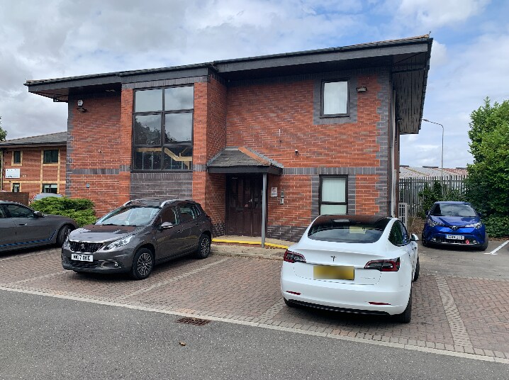 Moss Rd, Grimsby for sale Building Photo- Image 1 of 1