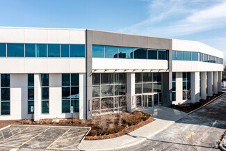 More details for 2100 Swift Dr, Oak Brook, IL - Office for Rent