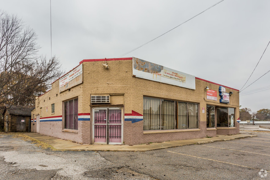 2453-2457 Elvis Presley Blvd, Memphis, TN for sale - Primary Photo - Image 1 of 3