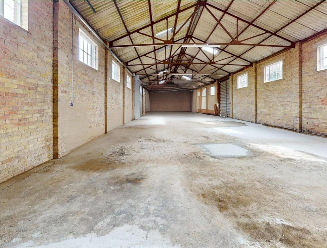 Church St, Doddington to rent Interior Photo- Image 1 of 4