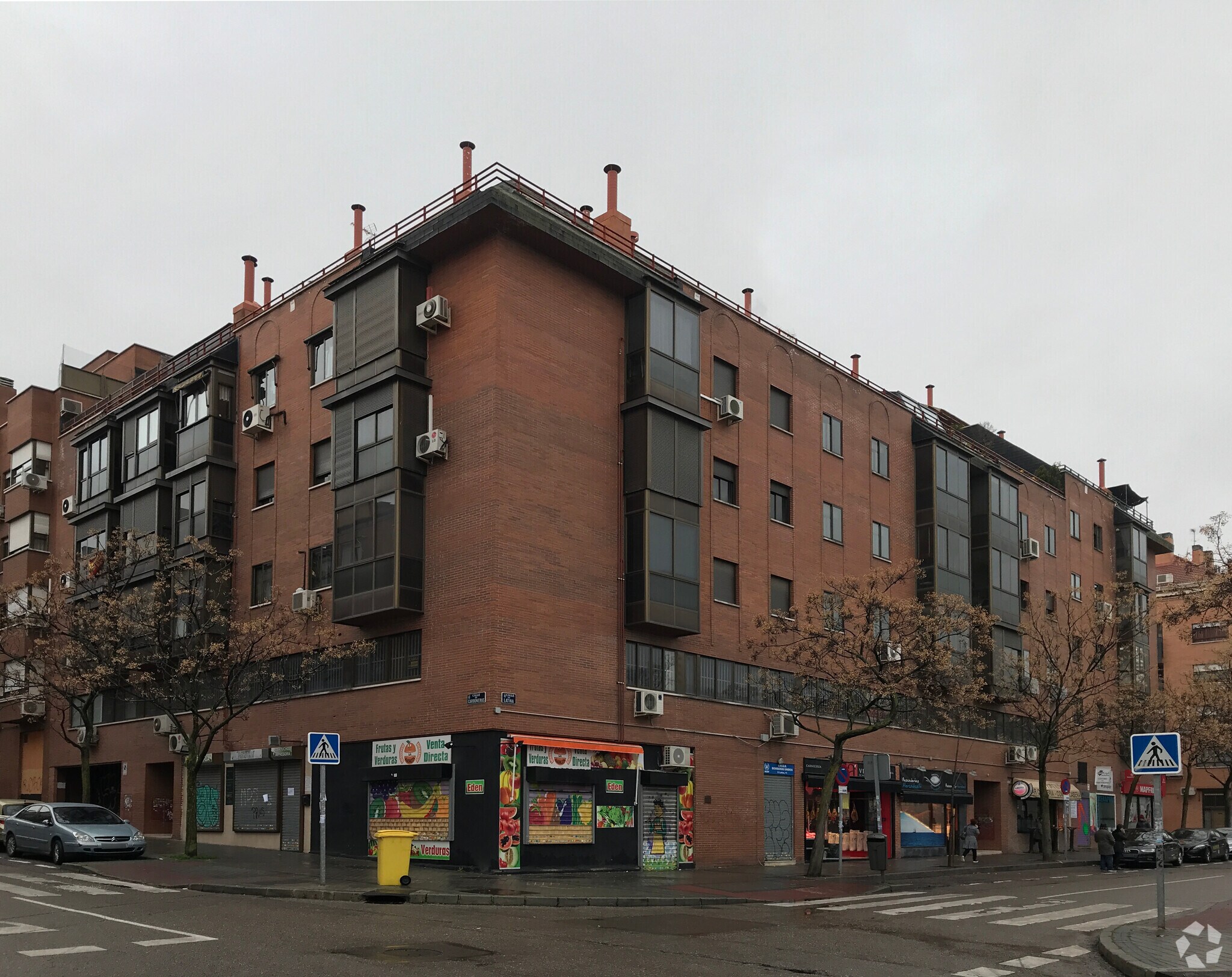 Office / Retail in Madrid, Madrid to rent Primary Photo- Image 1 of 2