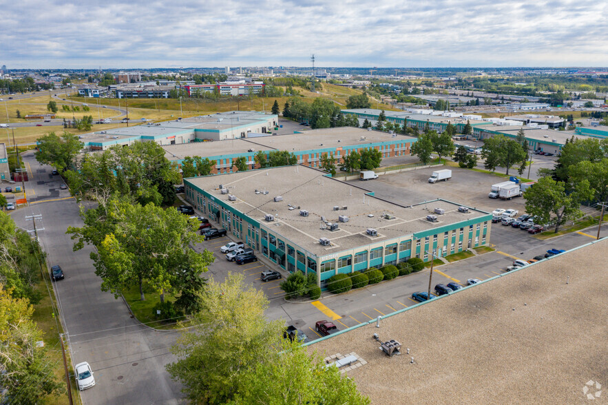 610 70th Ave SE, Calgary, AB for rent - Aerial - Image 2 of 4