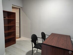 Office in Madrid, MAD for rent Interior Photo- Image 2 of 6