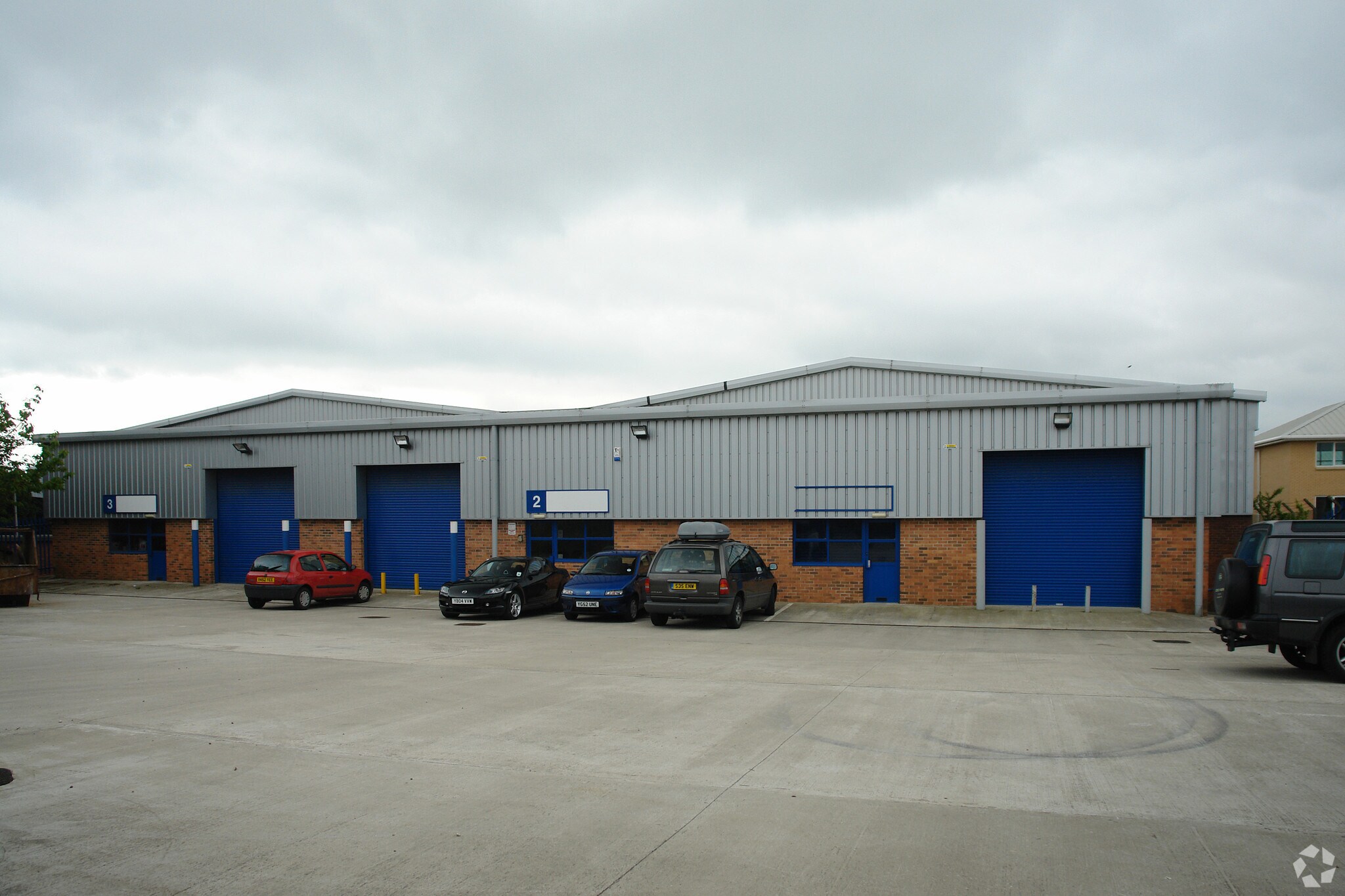 Howley Park Rd E, Morley for sale Primary Photo- Image 1 of 1