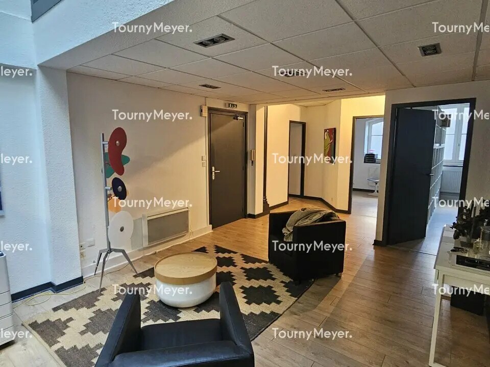 Office in Rennes for sale Building Photo- Image 1 of 7