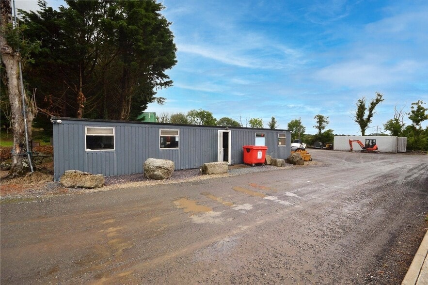 B5108, Brynteg for rent - Building Photo - Image 2 of 2