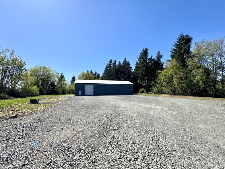 13870 Ehlen Rd NE, Aurora, OR for rent - Building Photo - Image 2 of 2