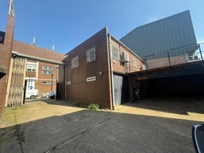 4-8 Vyner St, London to rent Building Photo- Image 2 of 24