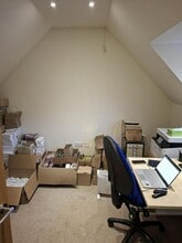 10 Haskells Yard, Godalming to rent Building Photo- Image 1 of 3