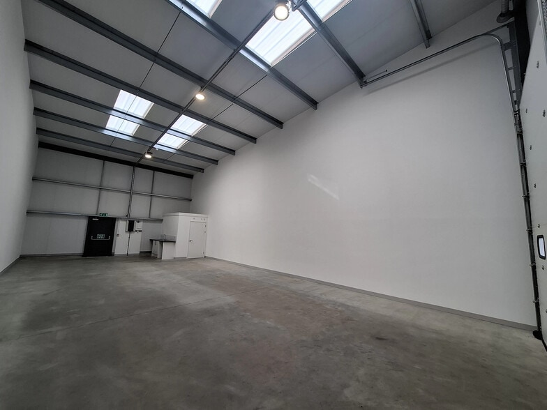 Blackpole East, Worcester to rent - Building Photo - Image 3 of 5