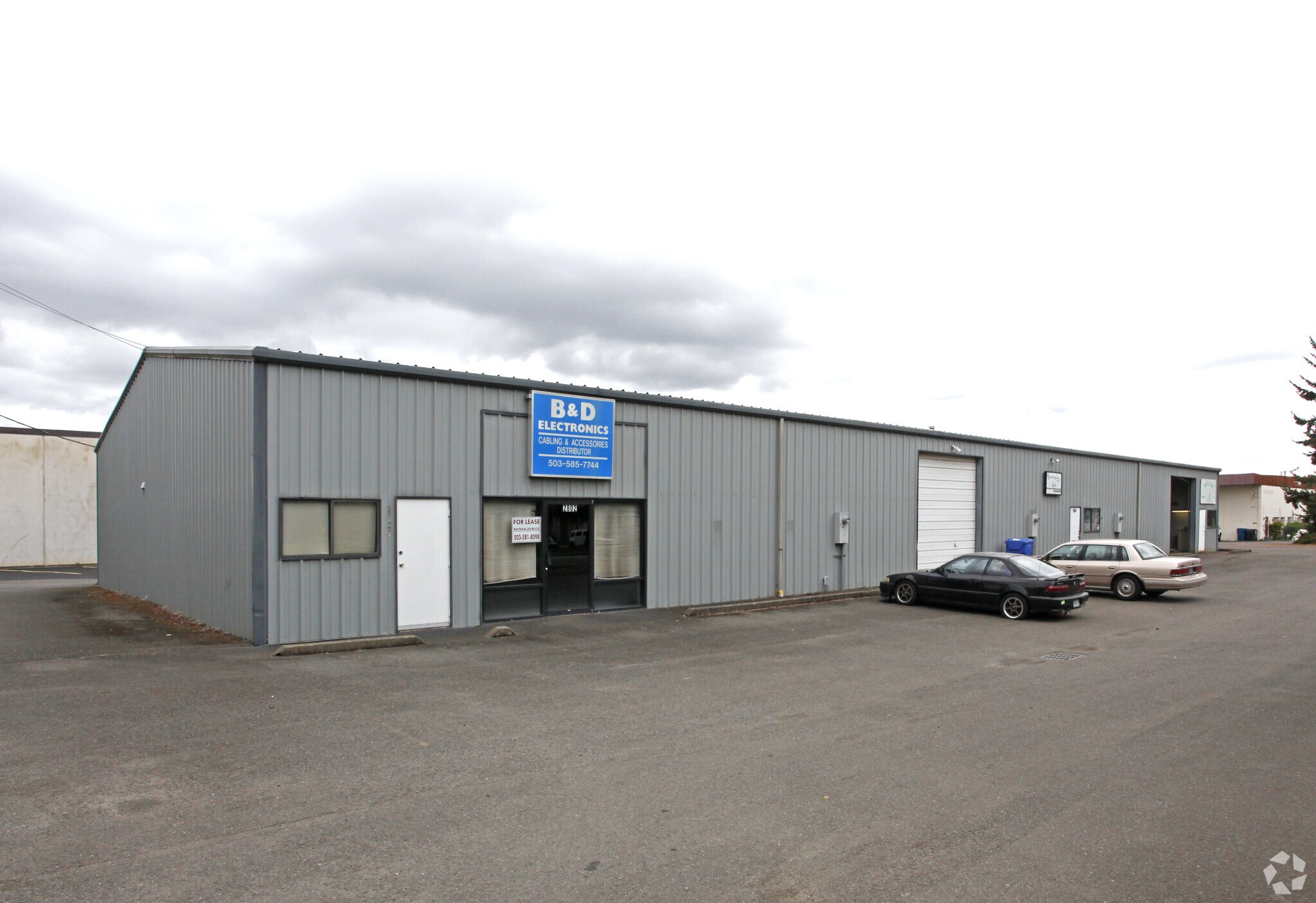 2802-2812 19th St SE, Salem, OR for sale Primary Photo- Image 1 of 1