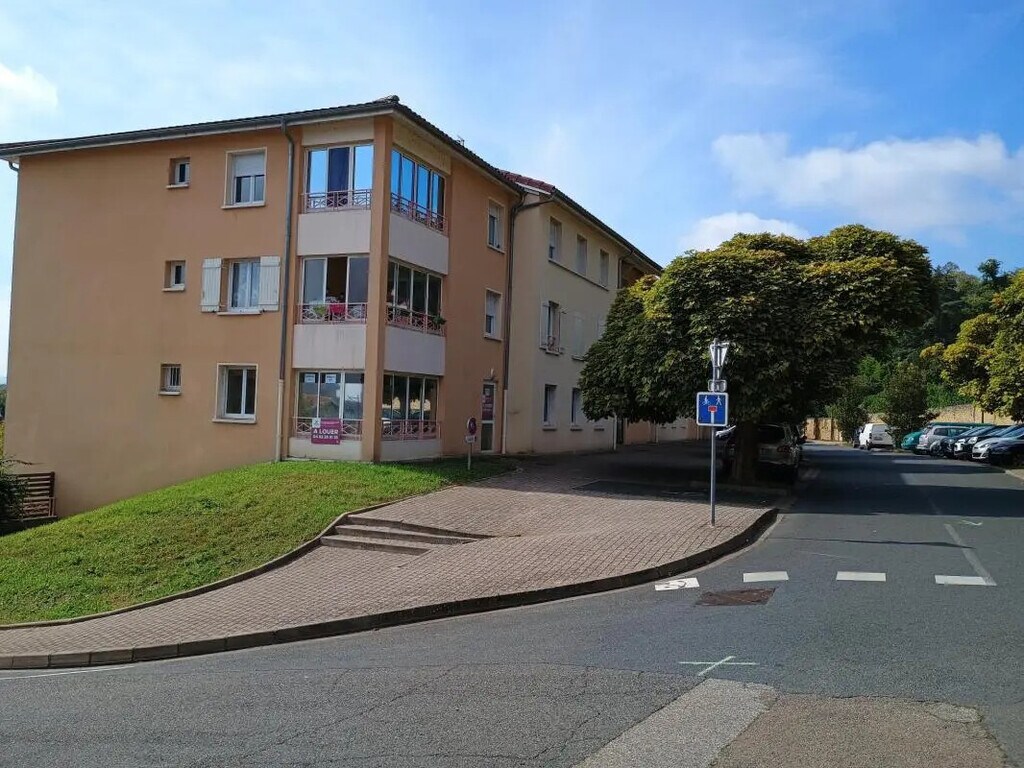 Location Bureaux 240 m² - Photo 1
