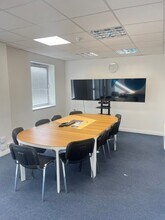 Brading Rd, Ryde to rent Interior Photo- Image 1 of 3