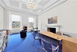 27 Rutland Sq, Edinburgh to rent Interior Photo- Image 2 of 5