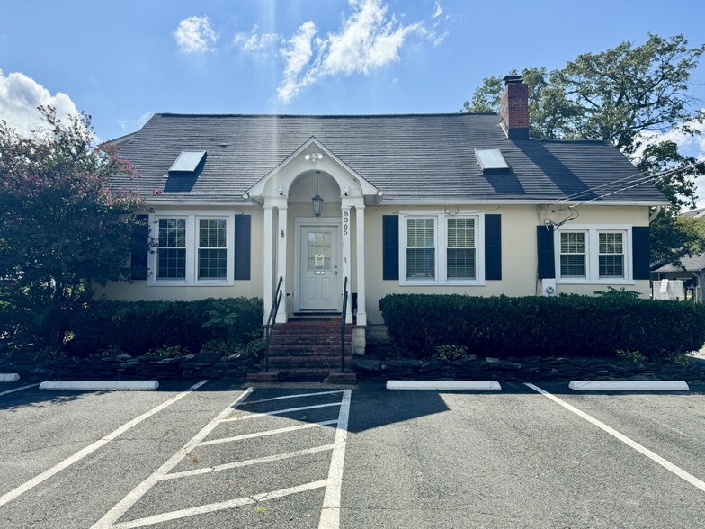 8365 Richmond Hwy, Alexandria, VA for rent - Building Photo - Image 1 of 10