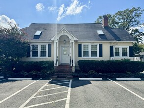 8365 Richmond Hwy, Alexandria, VA for rent Building Photo- Image 1 of 11