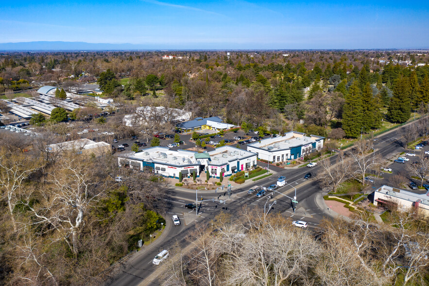 615 Mangrove Ave, Chico, CA for rent - Building Photo - Image 1 of 12